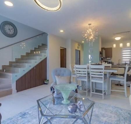 Newly Developed 4 Bedroom Townhome Las Jarretaderas Eksteriør billede
